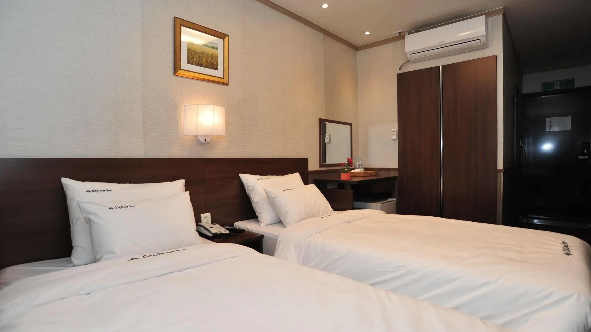 Global Inn Seoul Dongdaemun City Days Inn 2*,